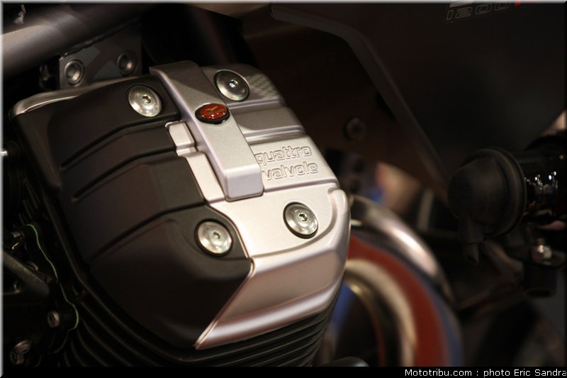 aprilia_stelvio_5_bruxelles_2010_0009