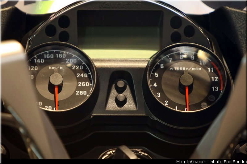 kawasaki_1400gtr_2_bruxelles_2010_0069