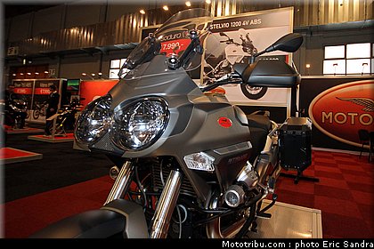 aprilia_stelvio_3_bruxelles_2010_0007.jpg