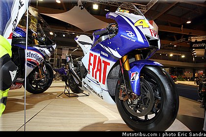 yamaha_m1_rossi_motogp_2_bruxelles_2010_0162.jpg