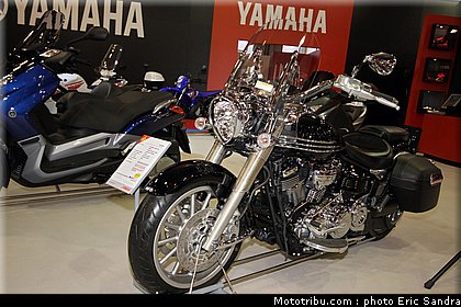 yamaha_xv1900a_bruxelles_2010_0175.jpg