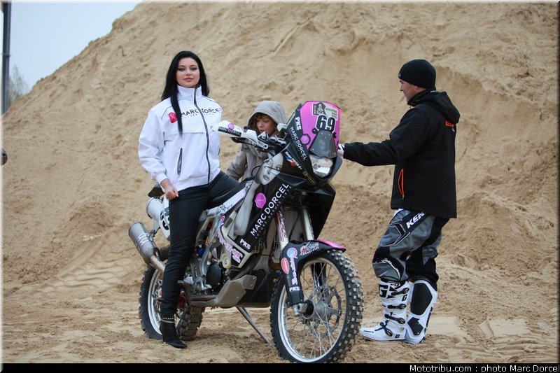 0038_makingof_anna_polina_hugo_payen_dakar_2012_023