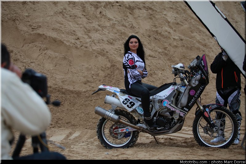 0048_makingof_anna_polina_hugo_payen_dakar_2012_033