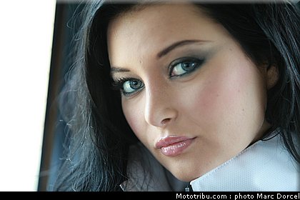 0020_makingof_anna_polina_hugo_payen_dakar_2012_005.jpg