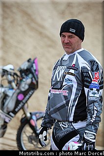 0036_makingof_anna_polina_hugo_payen_dakar_2012_021.jpg