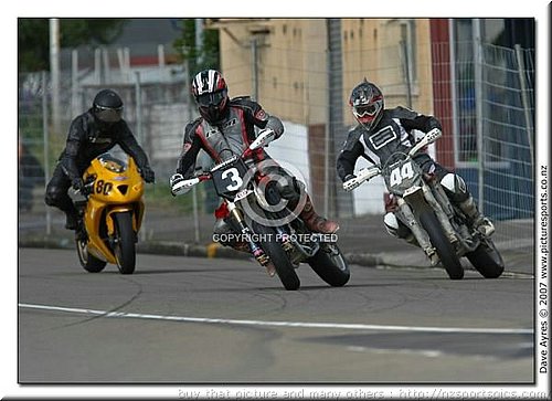 dave_ayres_wanganui2007_buy_picture _http_nzsportspics_com040.jpg