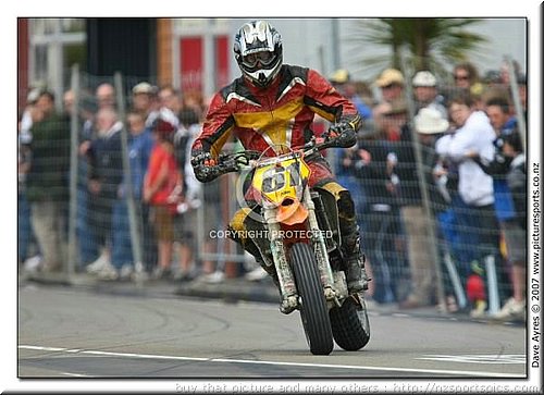dave_ayres_wanganui2007_buy_picture _http_nzsportspics_com041.jpg