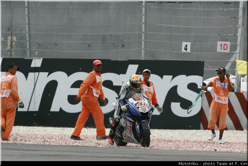 motogp_lorenzo_01