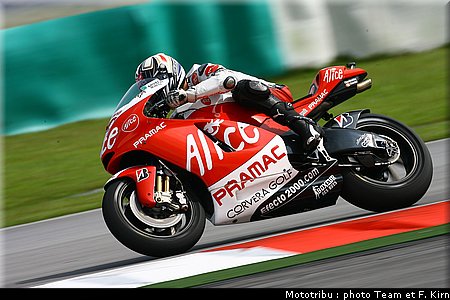 motogp_guintoli_4.jpg