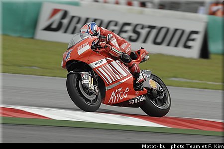 motogp_stoner_01.jpg