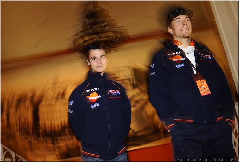 015repsol-honda2008-009