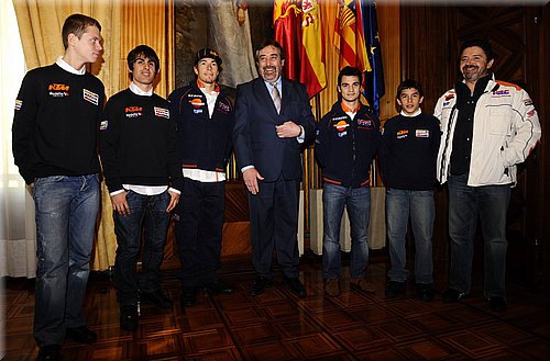 008repsol-honda2008-003.JPG