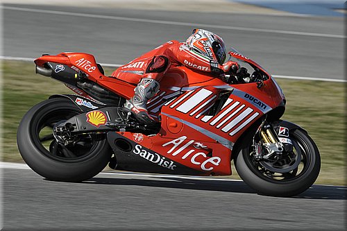0100melandri001.jpg