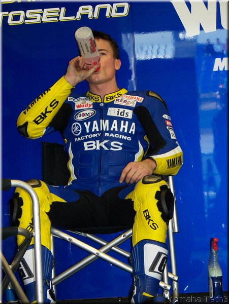 025tech3-toseland-testjerez2-2008-005