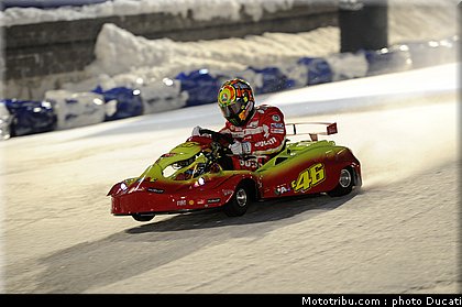 motogp_2012_ducati_vrooom_047.jpg