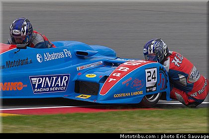 side_car_spendal_hill_02_allemagne_sachsenring_2011.jpg