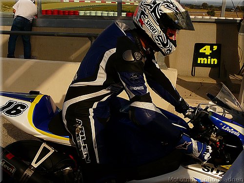 0274-superbike2-warmup-014.JPG