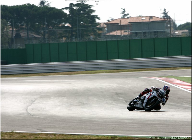 056-jones-sanmarin2008_01