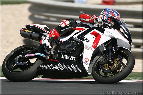 002-jones-qatar2008_2.jpg