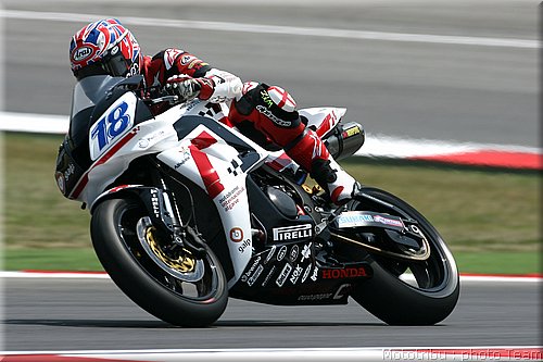 061-jones-sanmarin2008_06.jpg