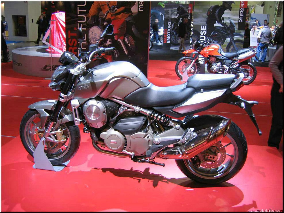 MOTO 