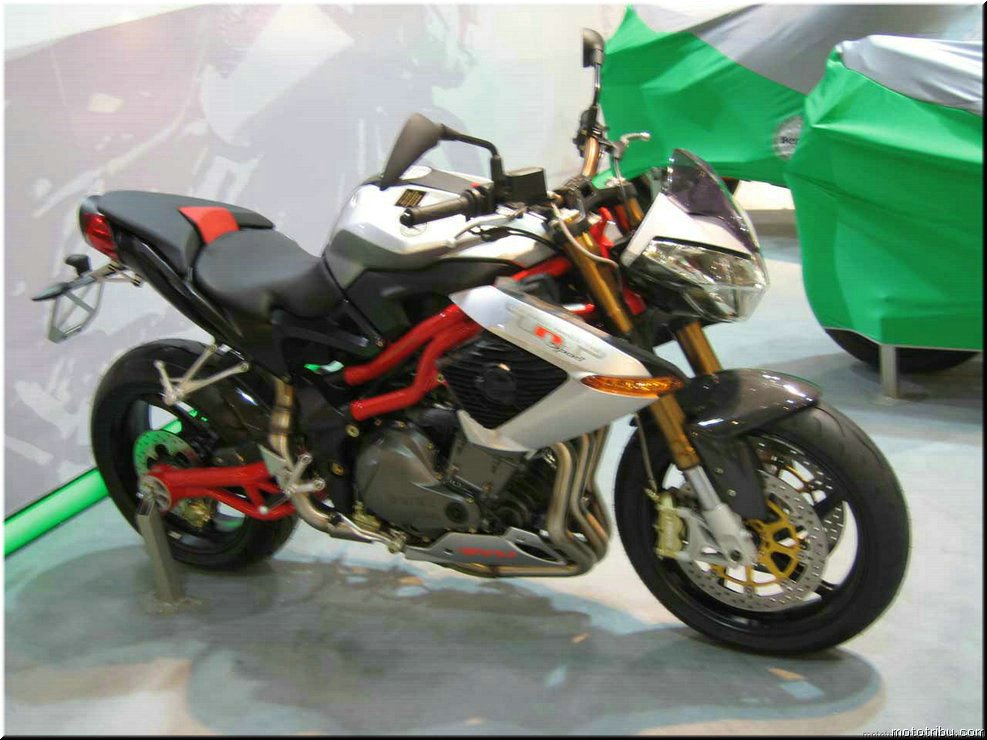 MOTO 