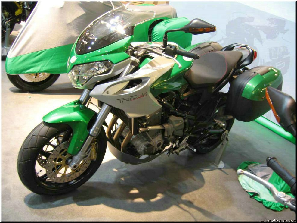 MOTO 