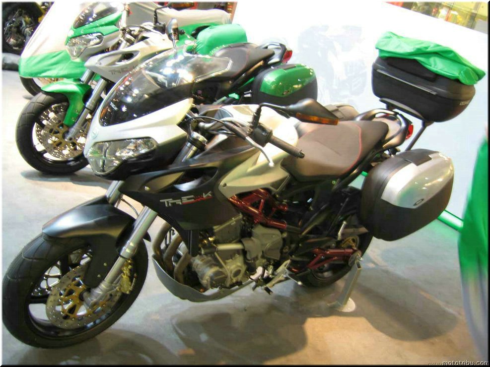 MOTO 