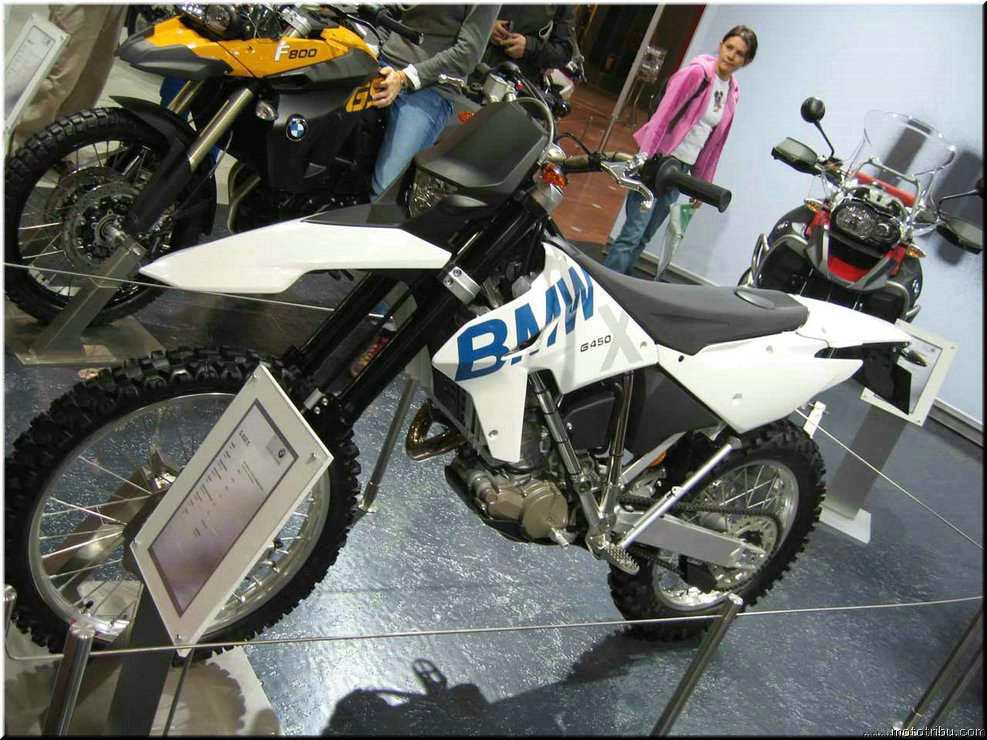 MOTO 