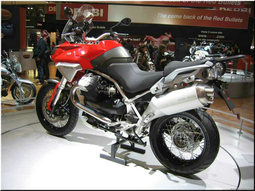 MOTO 