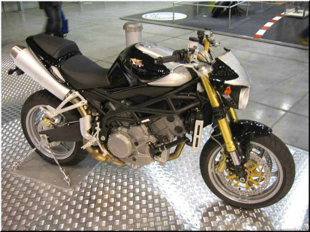 MOTO 
