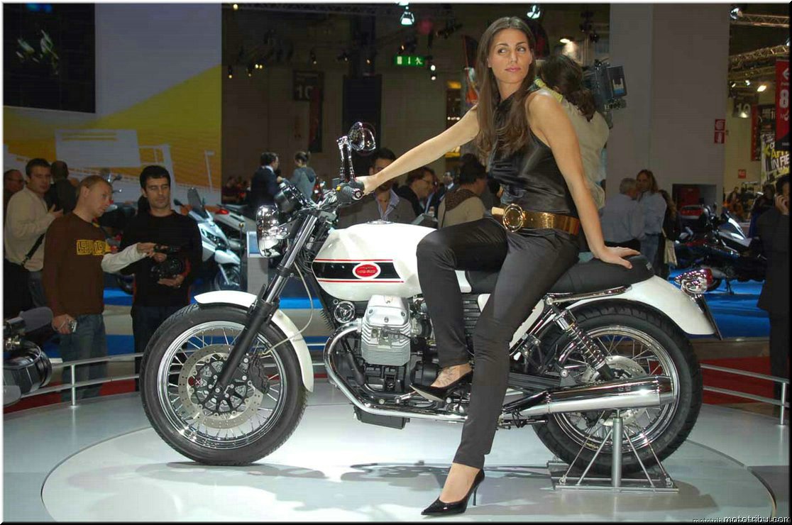 MOTO 