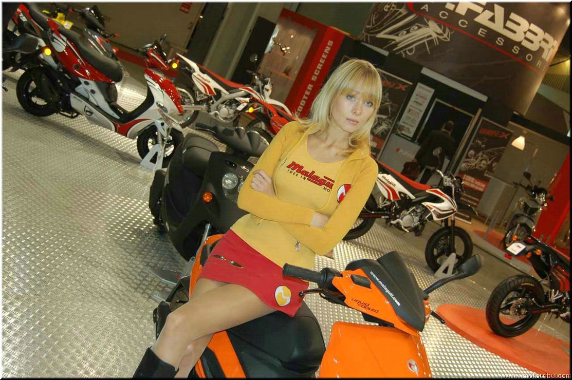 MOTO 