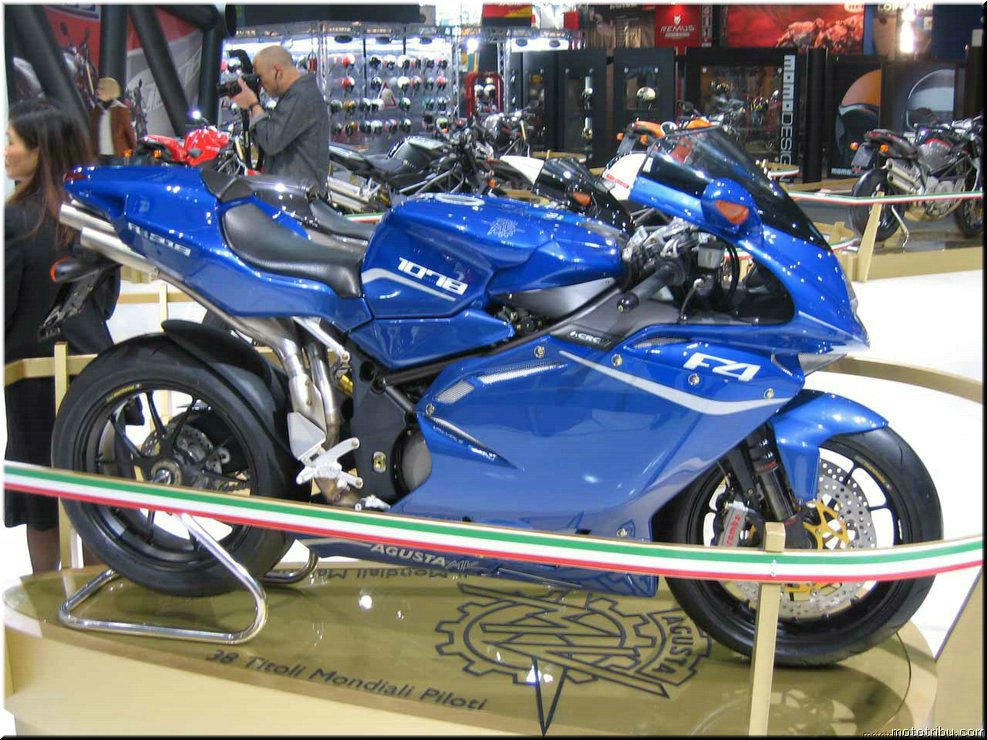 MOTO 
