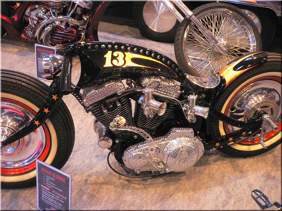 MOTO 