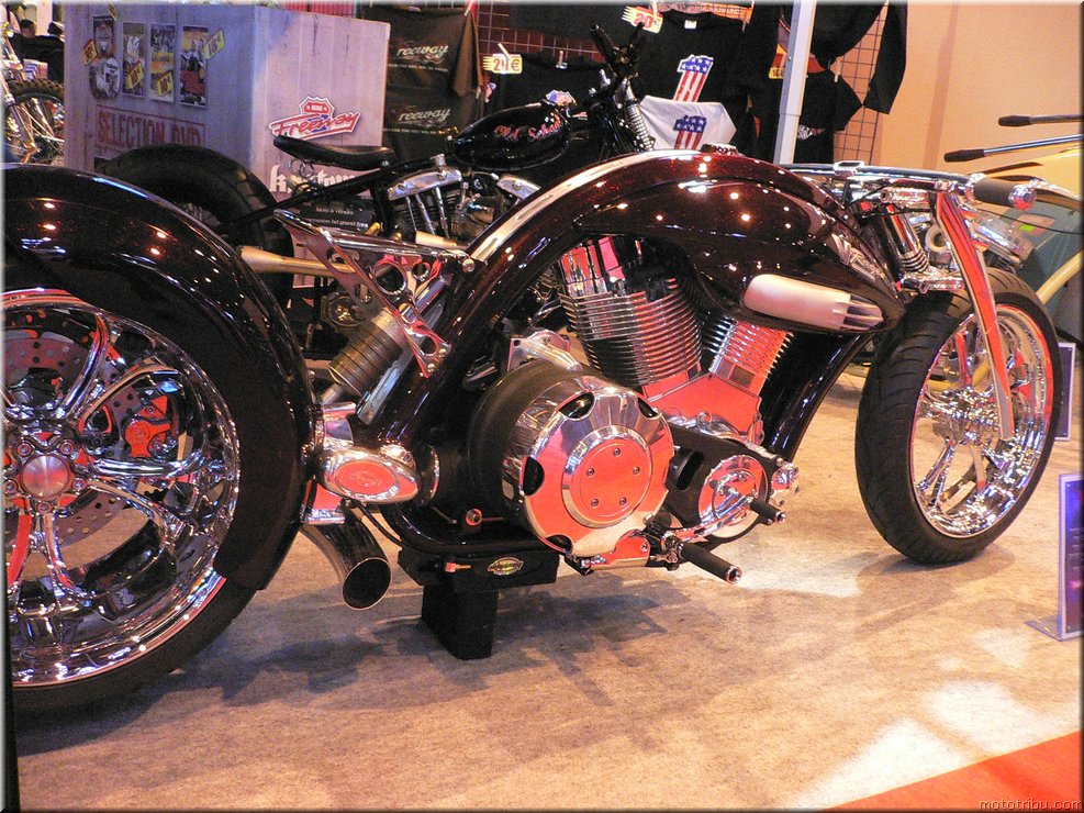 MOTO 