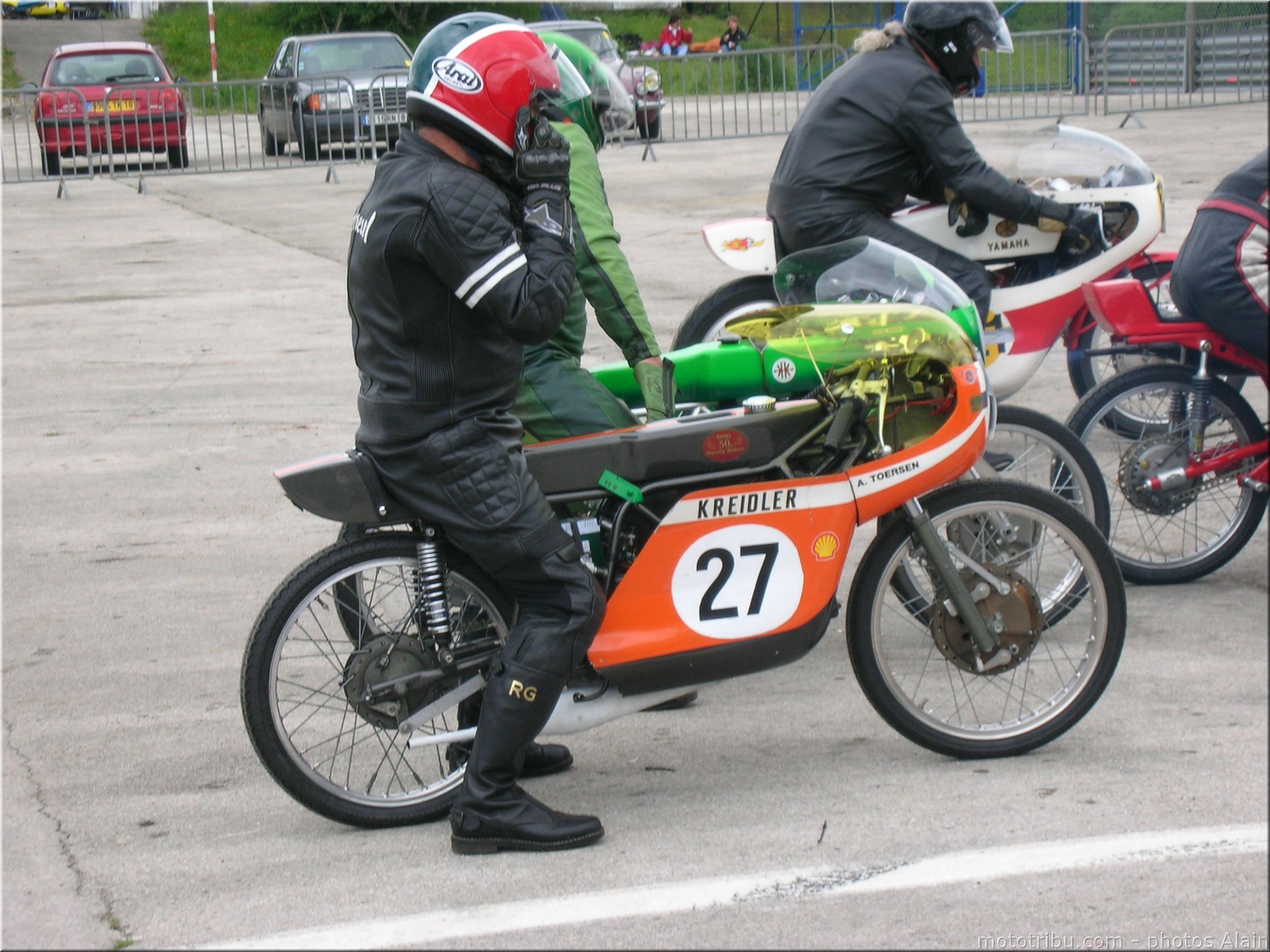 MOTO 