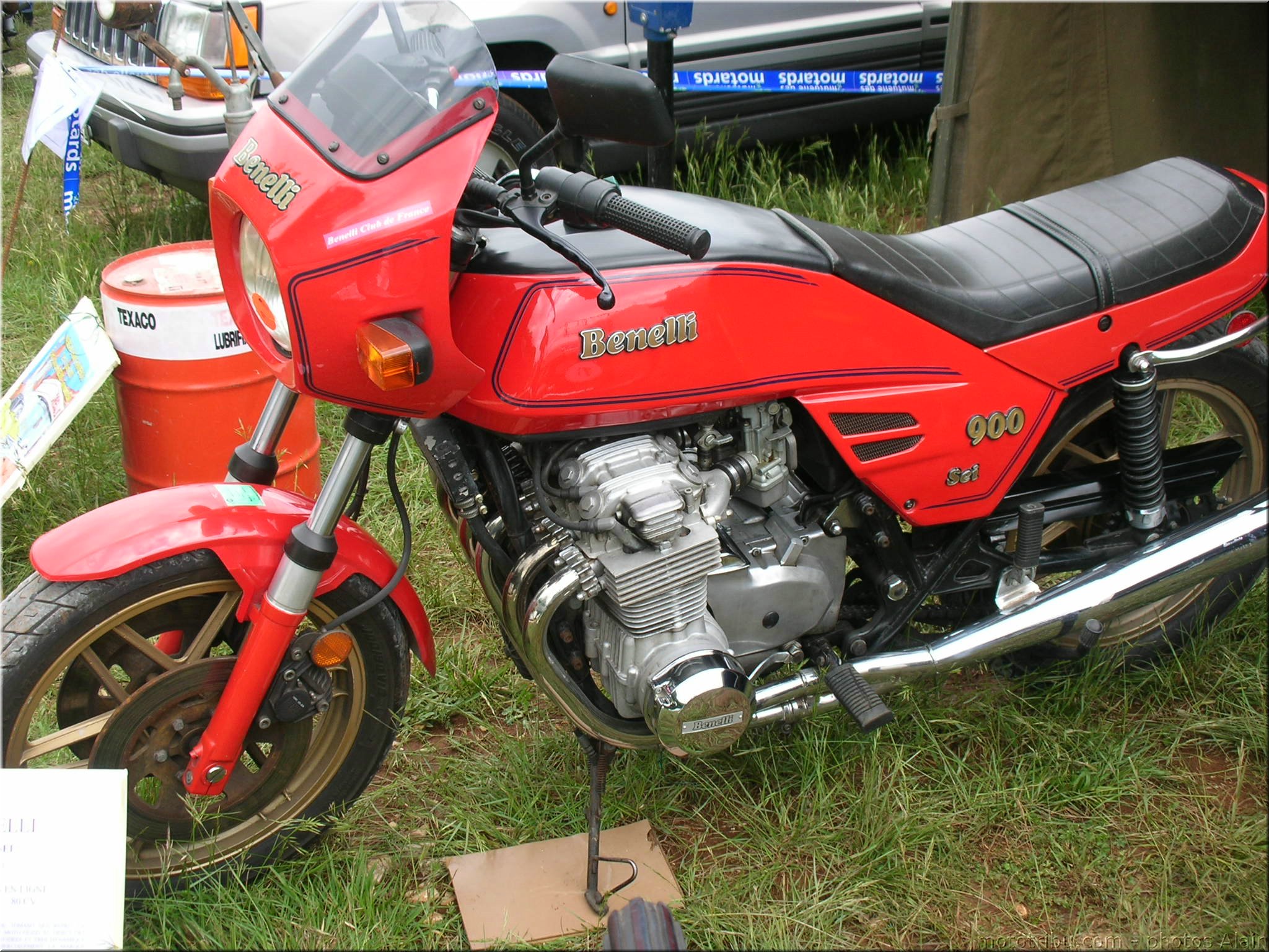 MOTO 