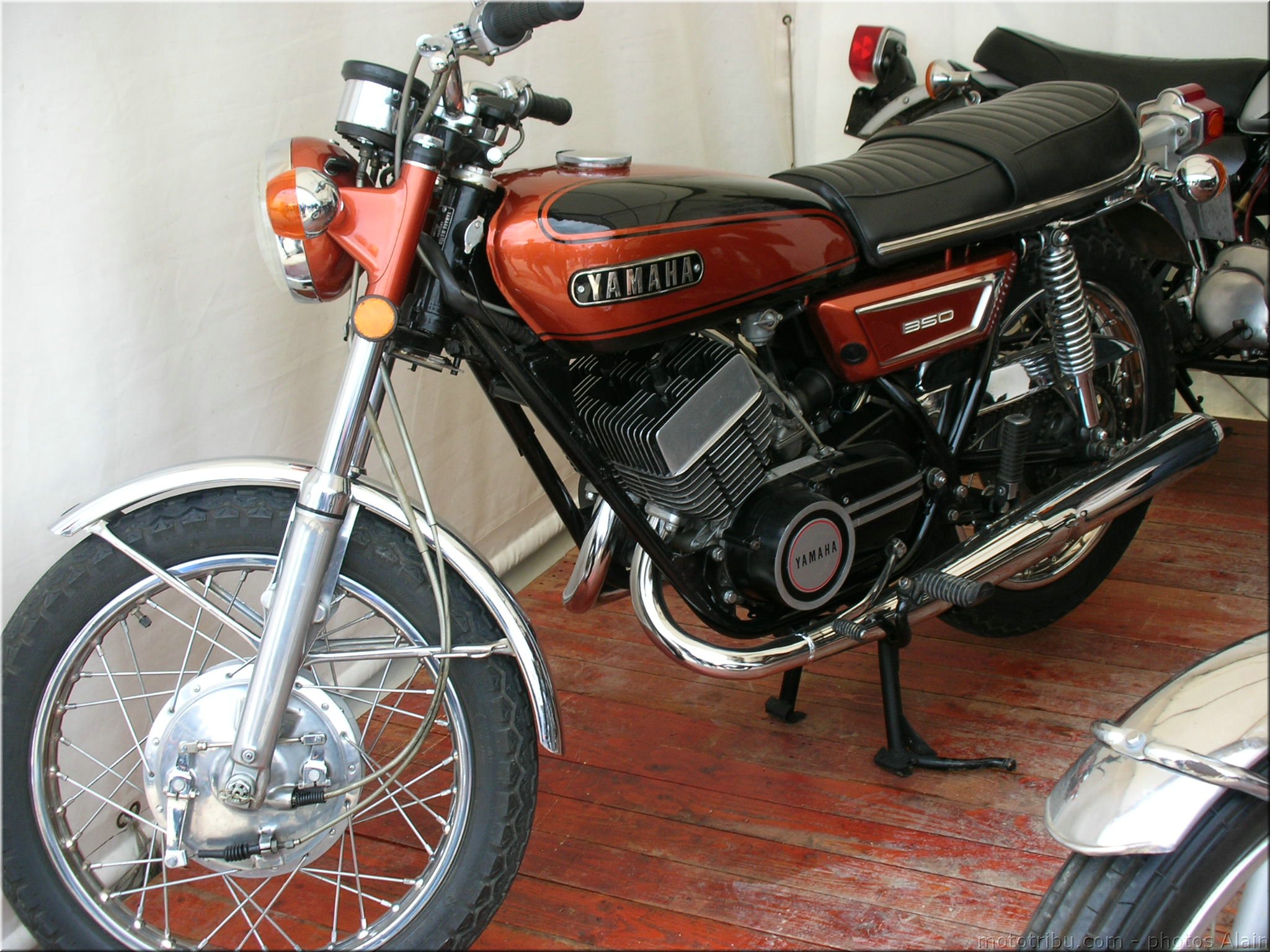 MOTO 