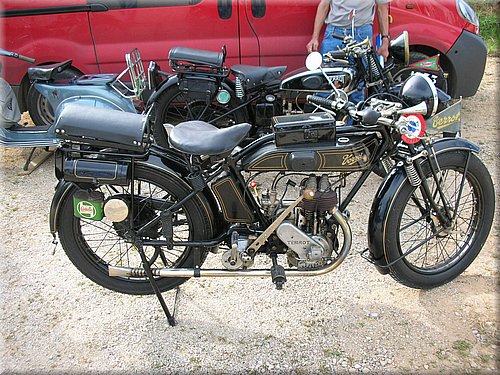 moto-legend-2007-0004.JPG