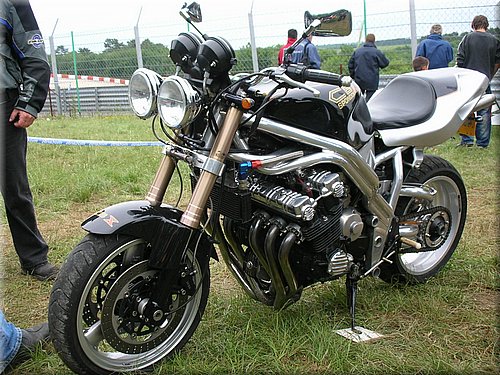 moto-legend-2007-0048.JPG