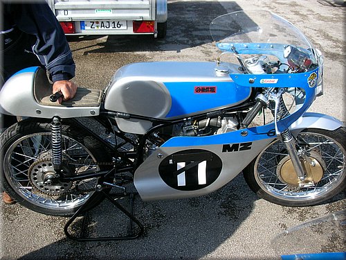 moto-legend-2007-0079.JPG