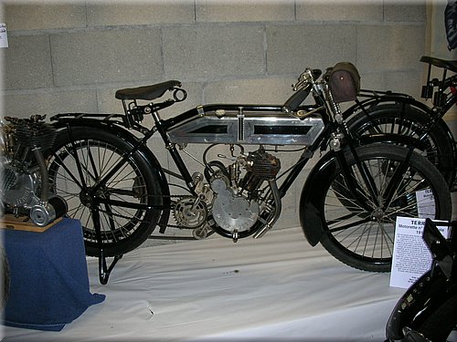 moto-legend-2007-0085.JPG