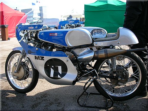 moto-legend-2007-0090.JPG
