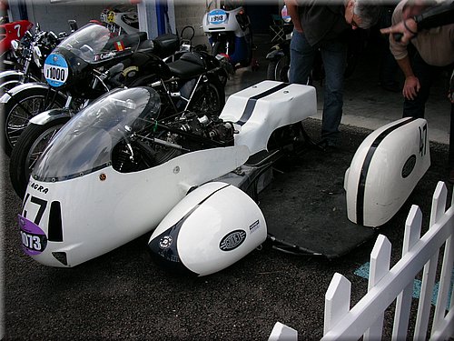 moto-legend-2007-0092.JPG