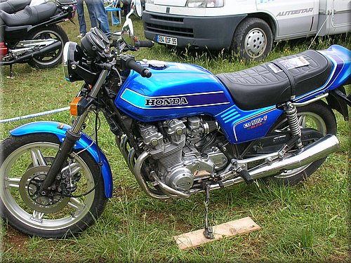 moto-legend-2007-0125.JPG