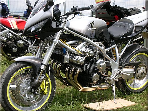 moto-legend-2007-0142.JPG