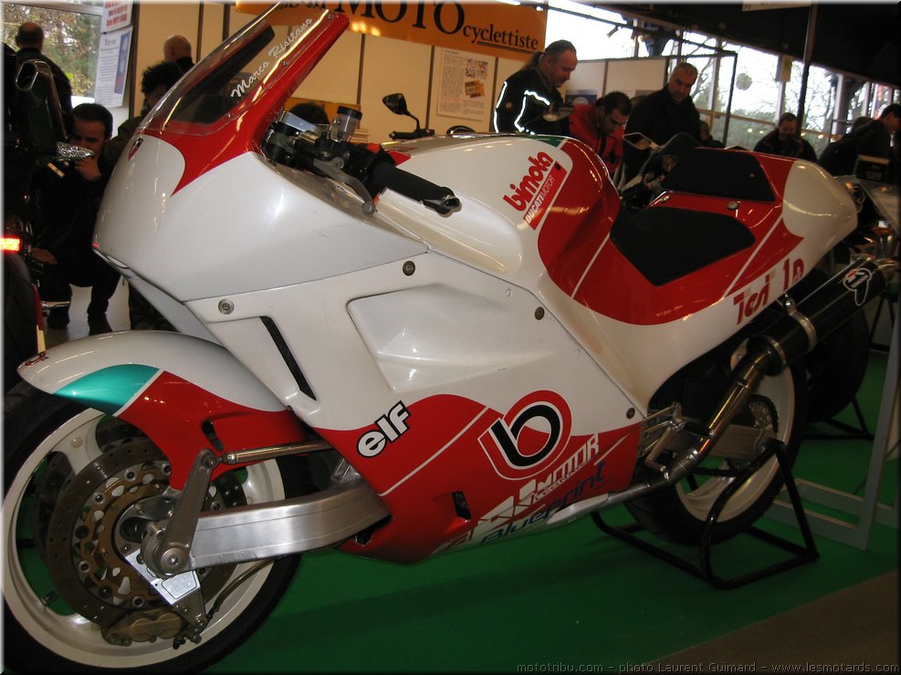 MOTO 