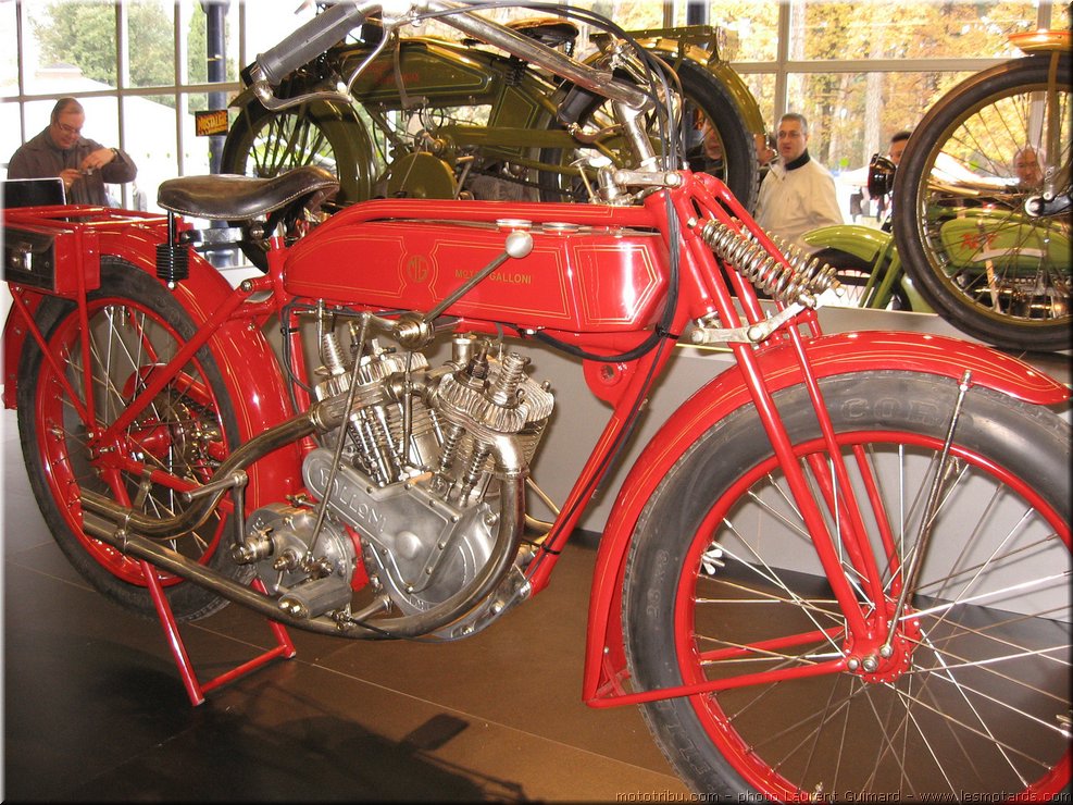 MOTO 