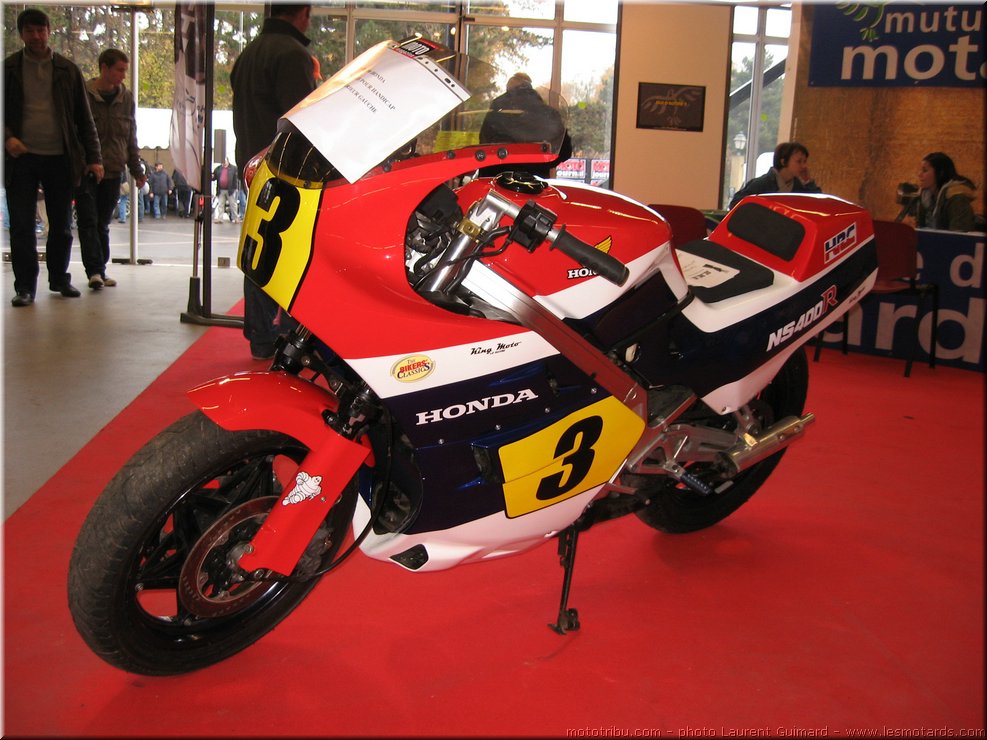 MOTO 